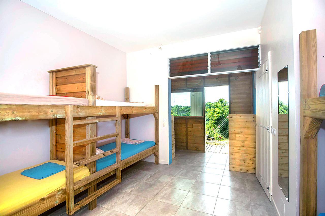 E.Gwada Hostel Le Gosier  Buitenkant foto